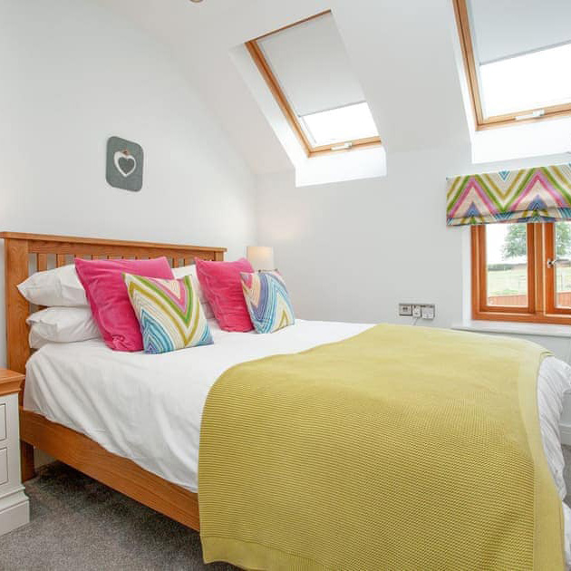 Lux Holiday Homes - Barton